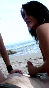 Porn Video: Julia De Lucia Yesenia Rock Terry Mo 01