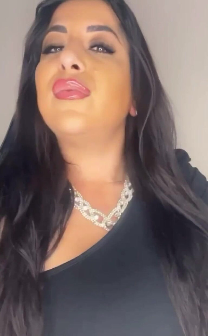 LadyAyse5: Suche deine sklaven-muschis 2