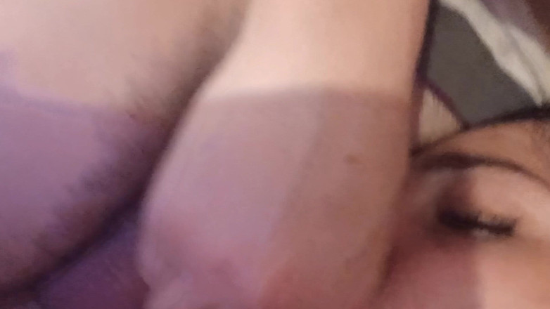 Ionut899: De hele nacht met lul in mijn mond en sperma...