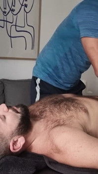 Noch eine massage, ein weiteres happy end