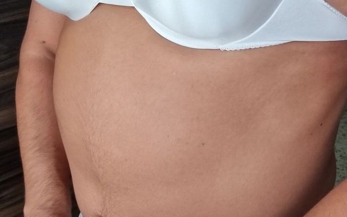 My panties: Lingerie pengantin seksi kulit putih