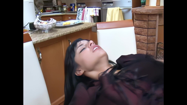 Purzel Official: En havalı şey, bir penis eklediğinizde