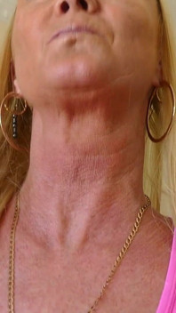 Finger Jävla Stönande Orgasm Med Butt Plug in Röv Bär Ljusblå Knä Höga Strumpor