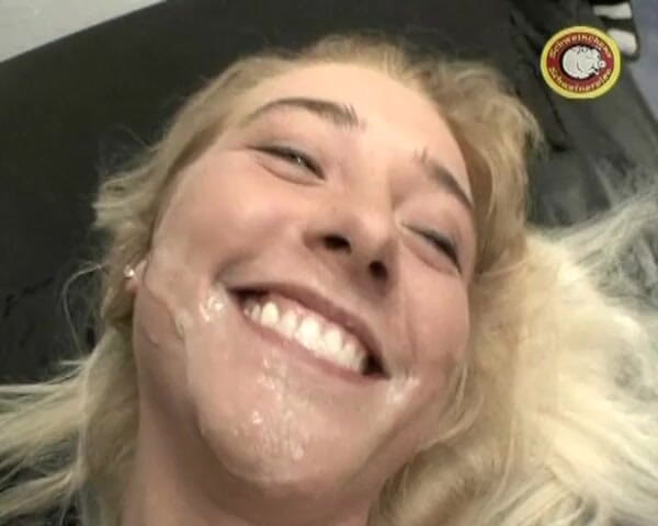 Deutsche Frauen: Eersteklas blonde Duitse tiener hard gegangbanged
