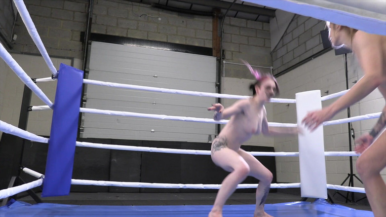 Red Sign Wrestling: Rokky Horor v April Paisley