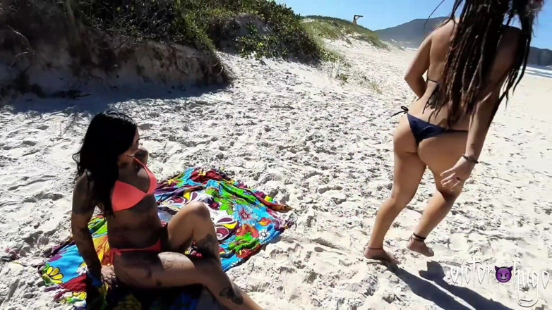 VictorHugo: Tourist bittet um informationen und macht am strand heißen fick