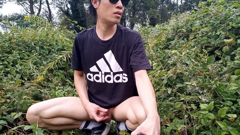 Jon Arteen: เกย์เกย์ชาวเอเชีย