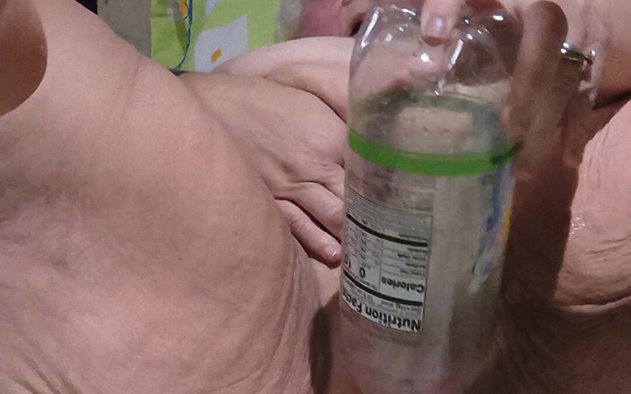 HerculesnVENUS: Sial dia mengongkek botol