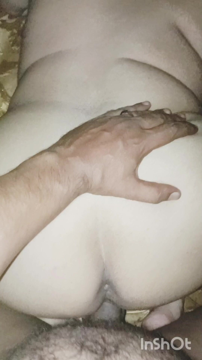 Chubb_wife77: Chubby Wife Enjoying Fucking in Doggy Style