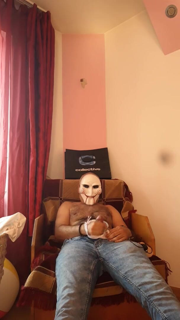 SingerMask: Jerking on pussy toy and wet panties