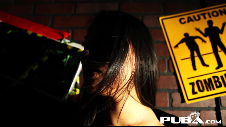 PUBA: Creampie anale zombie di asa Akira