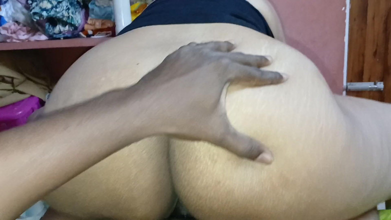 Apple Porn: Lần đầu tiên giao hàng cậu bé đụ devar bhabhi