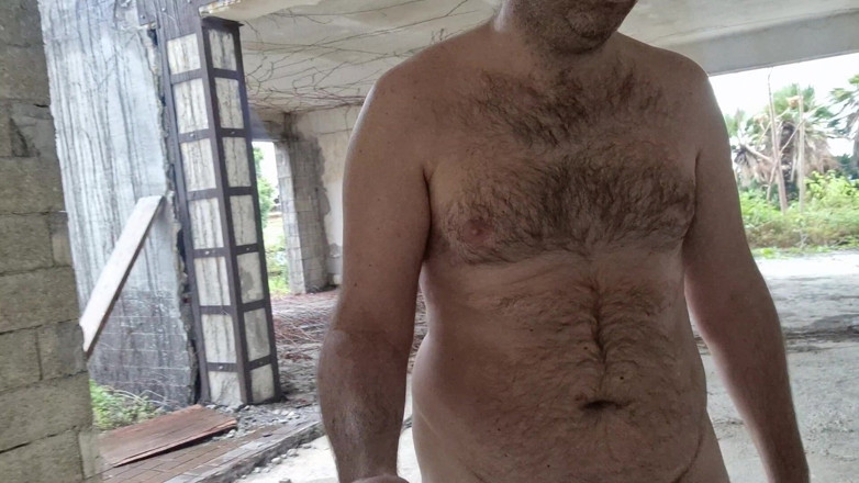 Mirko2589: Walking All Naked in Street