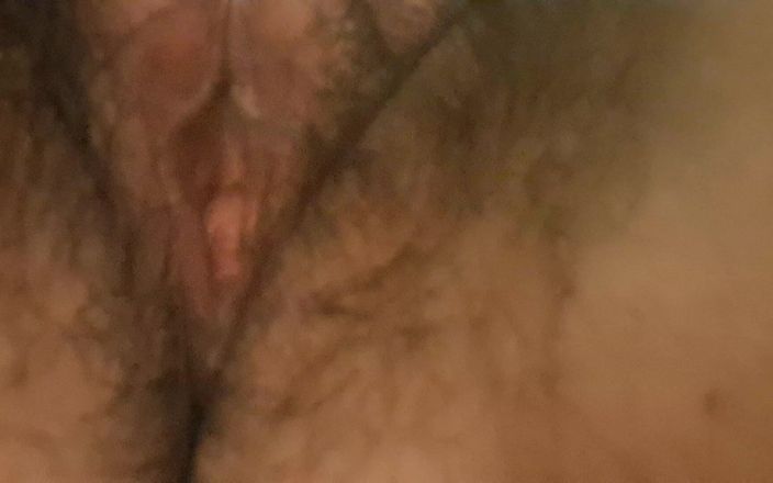 Mommy big hairy pussy: Hairy Vagina of Mature MILF Close up