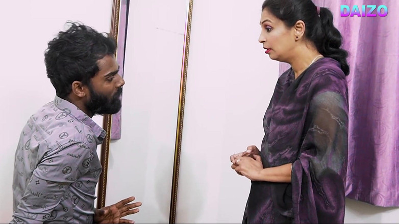 AlexDaizo: Sexy indická bhabi hoří