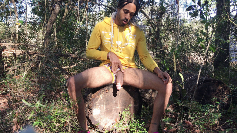 Arthur Eden aka Webcam God: Kontol monster di pakaian dalam monster kong