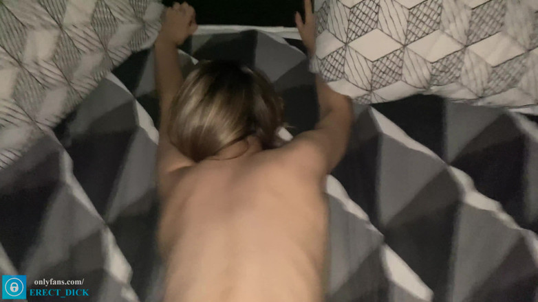 Erect Dick: Šukej 18letou do kondomu! Mladá s velkými prsy! Doggystyle! POV!