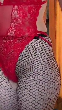 Baldızım para karşılığında ilk kez anal seksi kabul etti.