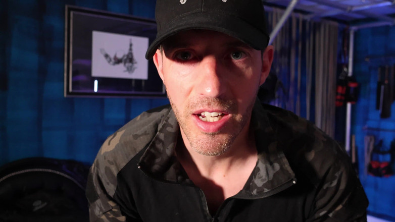 TomBakerBDSM: देखने का बिंदु टॉम बेकर - आपका लंड घृणित है (4k)