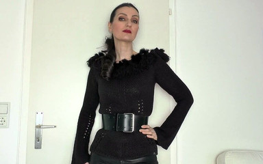 Lady Victoria Valente: Široký těsný pás, část 72