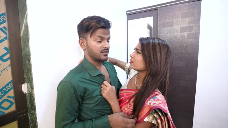 SEXYBHABHIX: Indisk desi porrstjärna sanjana ny viral sex med svart bol...