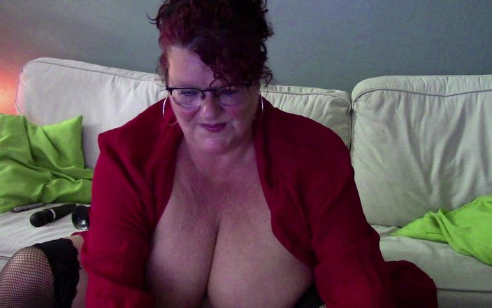 CurvyMindy: はい、別の非常に熱くて角質のライブストリーム