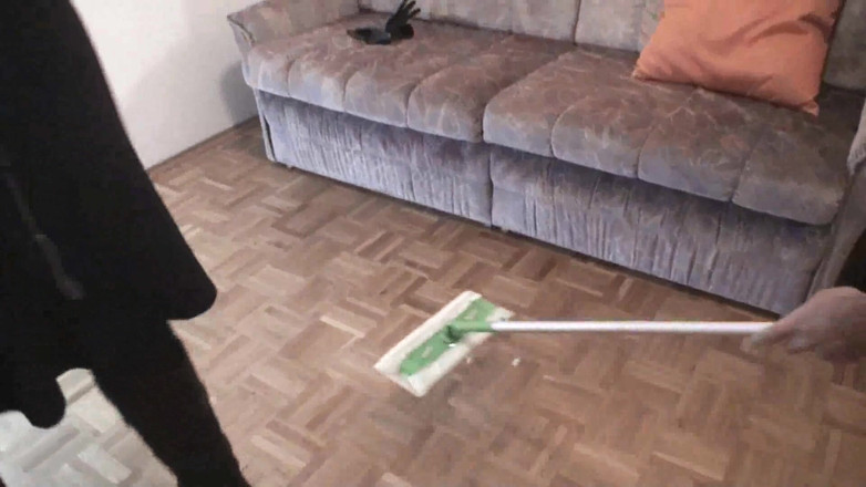 Femdom Austria: Cleaning naked