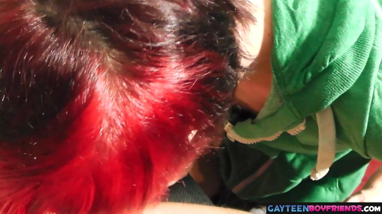 Gay Teen Boyfriends: ソファクソと2つの温泉は英語の若者