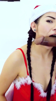 Analer creampie zu Weihnachten mit AlexGarciaPorn und der stiefcousin Ceci Cortez, porno auf spanisch