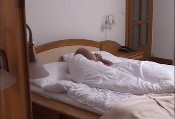 Gay X: do samlaingik premiyon ke bich gandi gud morning