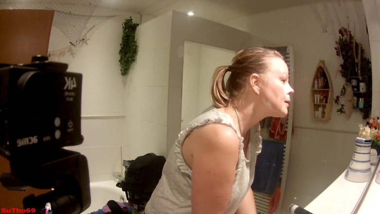 Sutho69: Makeup and cum