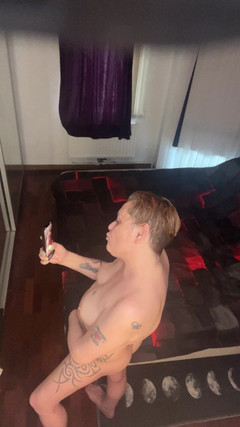 Secret cindy: Cought Masturbating on Security Cam