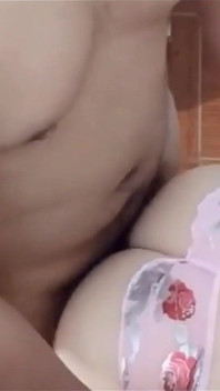 648 첫 애널 질싸를 시도하는 완벽한 몸매의 의붓딸
