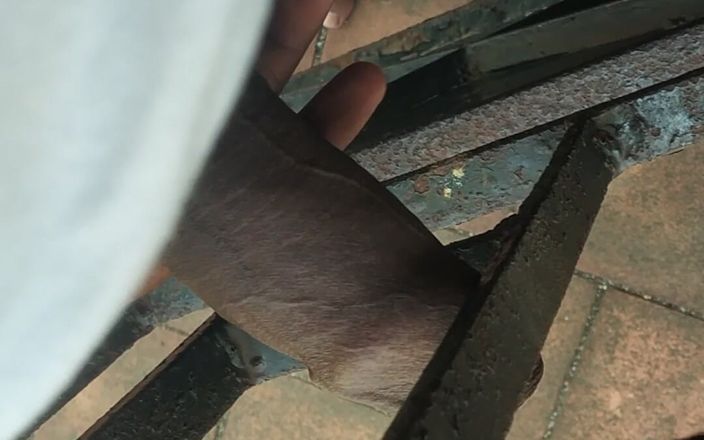 Tamil 10 inches BBC: Тамільське шоу тераси з великим чорним членом на відкритому місці