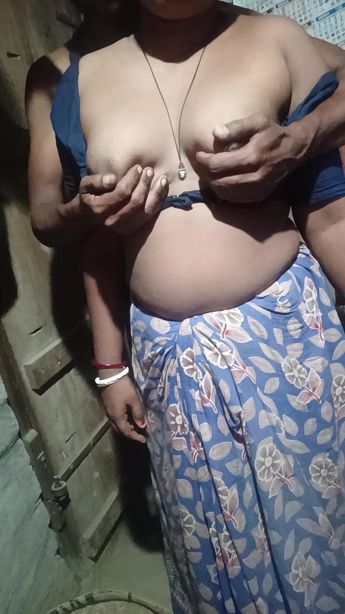 Monika Bhabhi: Hintli devar yenge romantizmi