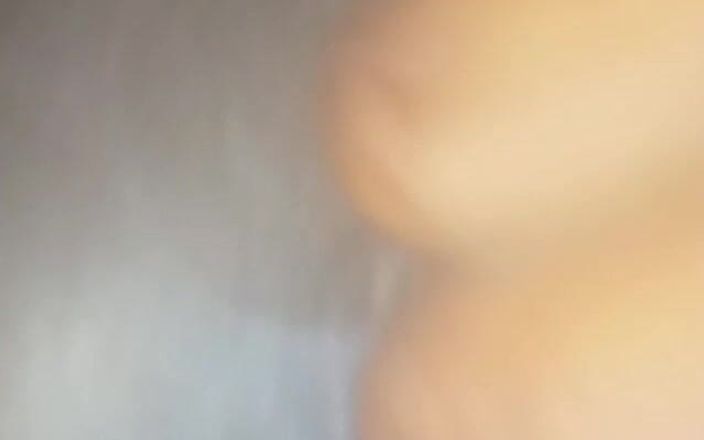 Badman4606: Faphouse에서 내 전체 애널 비디오를 시청해.
