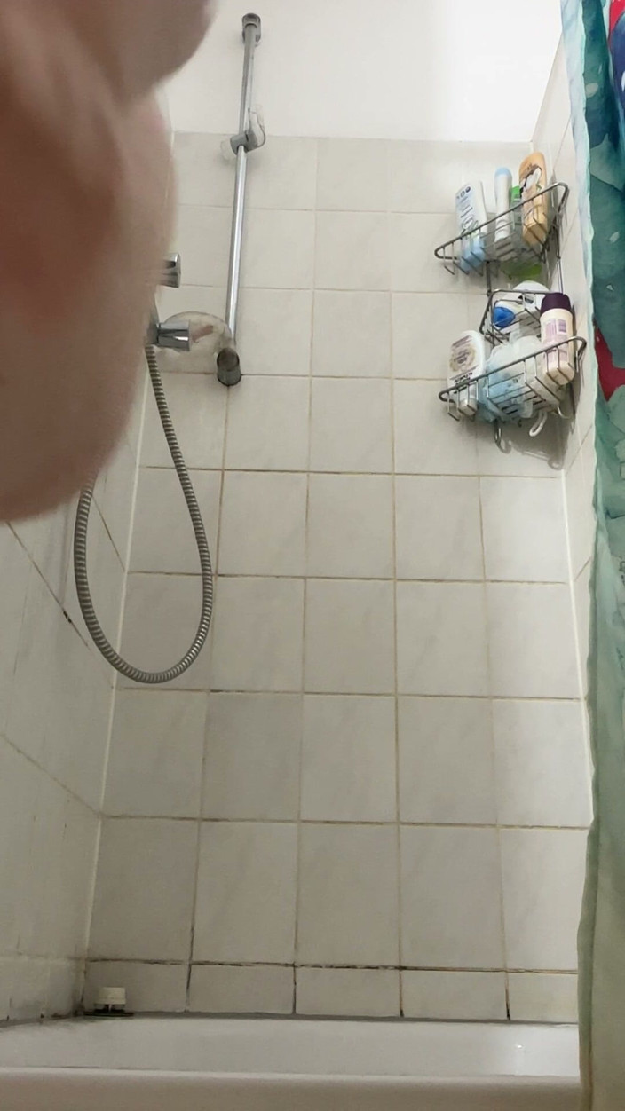 SweetLucy96: Mé horké tělo potřebuje hýčkat