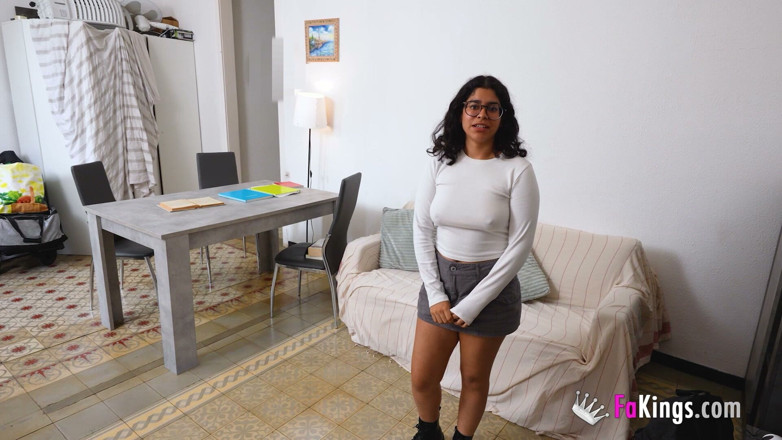 FAKings: Le Premier Porno Maison D’ivy Star: Elle Baise Sa Camarade...