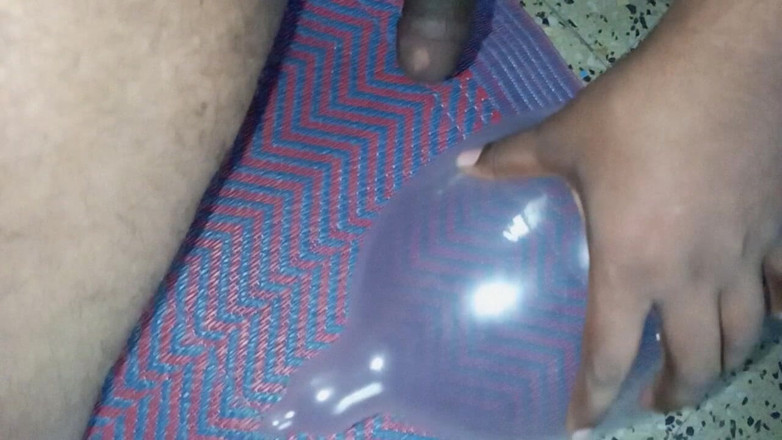 Sweet Indian cock: La mia moglie indiana sesso nella giungla con la masturbazione...