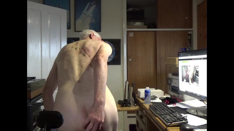 bigears: Zobrazit to nejlepší, ale kolík, hmotnost koule a výstřik