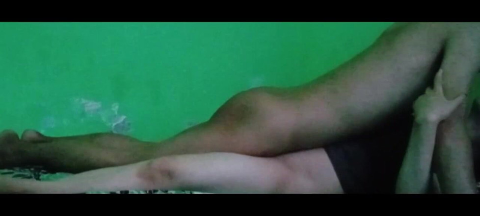 Famly sex: S nevlastní sestrou během hodiny