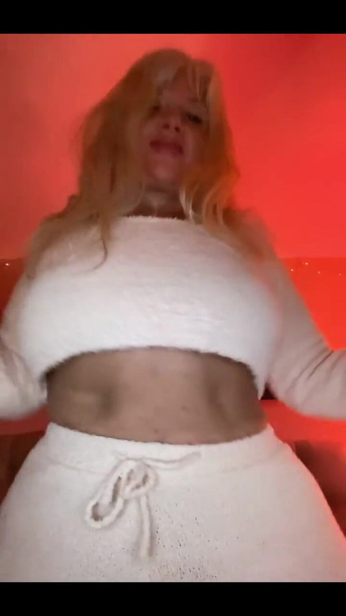 PaintedRose Taboo Femdom Fetish MILF: Head Space