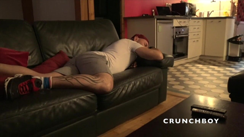 BAREBACK AND CREAMPIE CLUB: Ung slampa Latino creampied av XXL kuk
