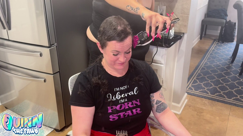 Quinn Marie: Shaving Quinn’s Head