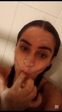MILF Dances in the Shower Very Hot and Sensual to the Rhythm of the Melody