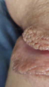 Gros plan sur ma chatte rasée