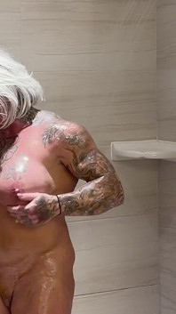 Stacxxxs Presents: Shower Time Fun Muscle Chick