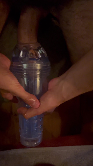 Kadu: Yeni komşu beni video oyunu oynamaya davet etti ve ben...