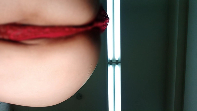 Mayumi Kanzaki: Beyond the Camera