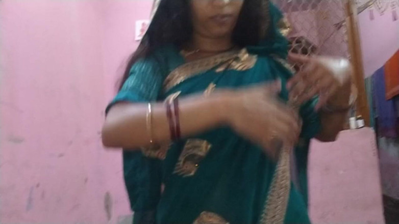 Shahilsingh119: Big Natural Indian Boobs